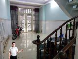 Nhà Phạm Văn Bạch, P.15, 4x12m, 1 lầu, 2pn, 2WC, 10tr