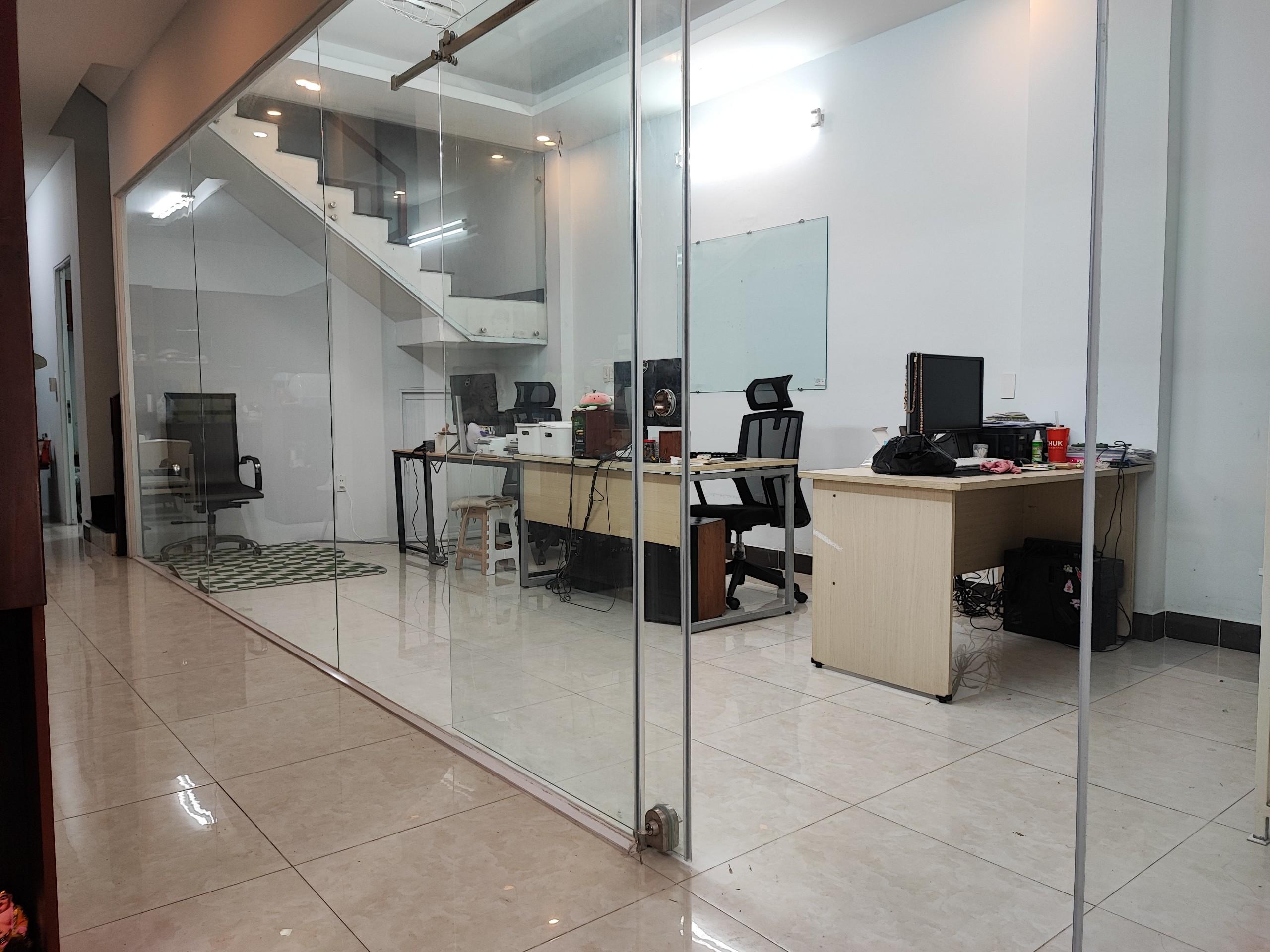 Mặt bằng Bùi Đình Tuý, P.12, 6x10m, 8tr