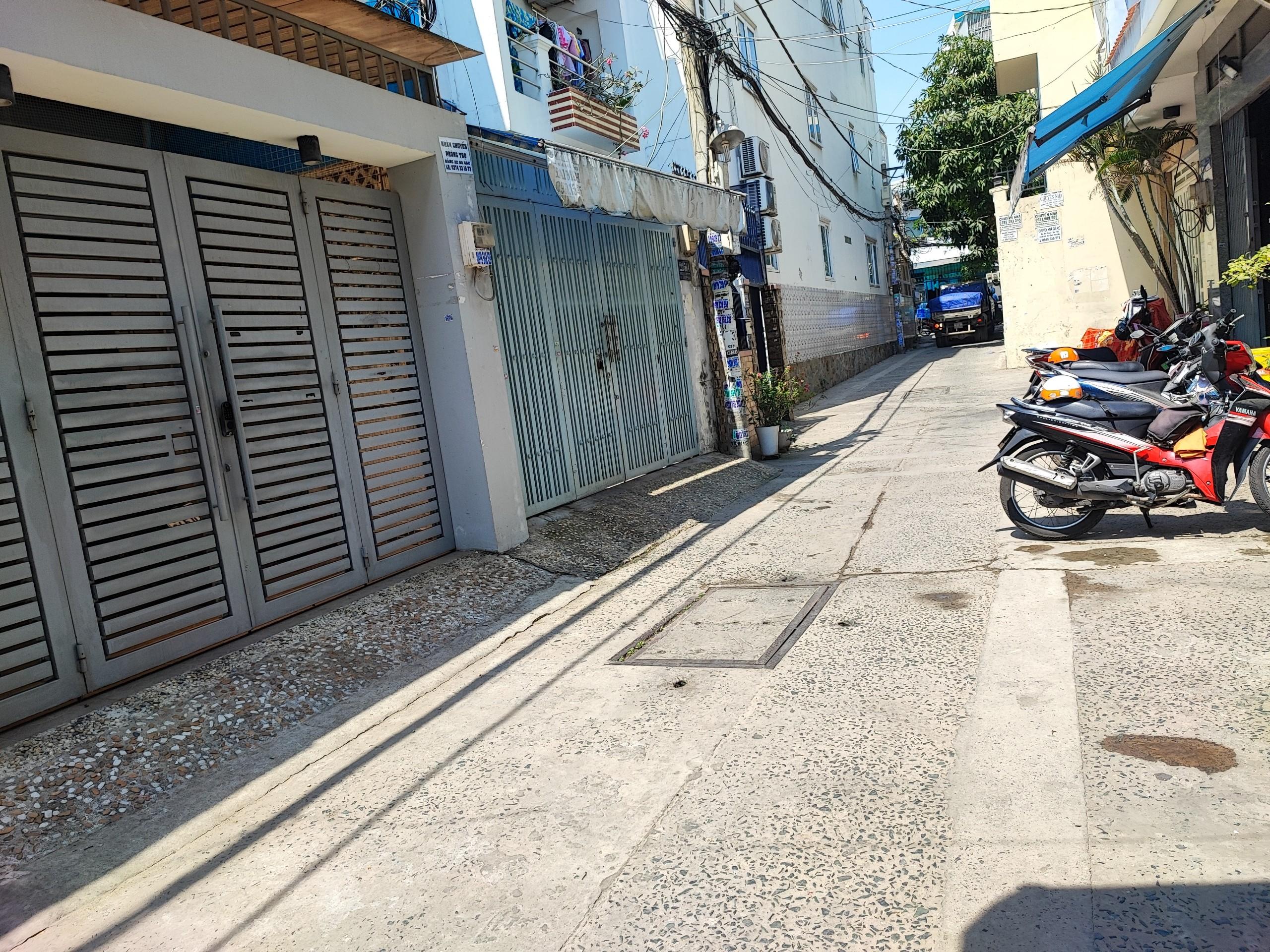 Mặt bằng Bùi Đình Tuý, P.12, 6x10m, 8tr